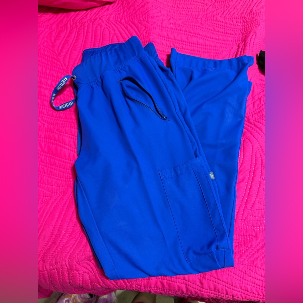 MEDCOTURE BLUE SCRUB SET
